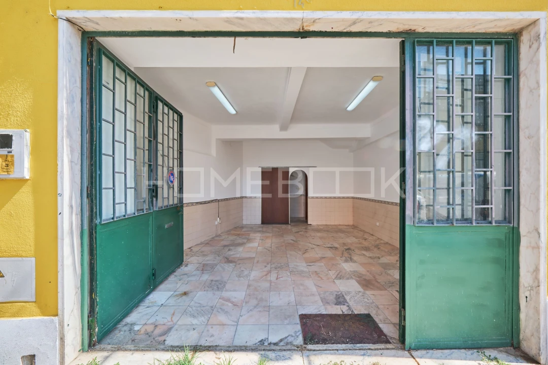Negócio para Arrendamento em São Vicente Foto 1