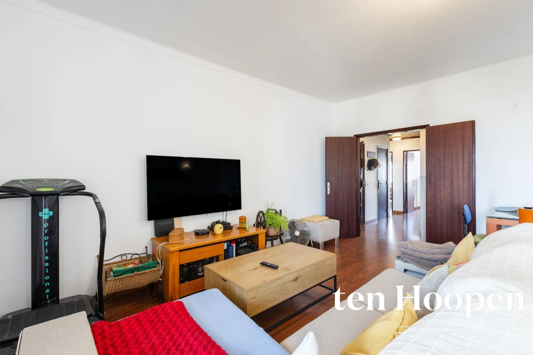 Apartamento T2 para Venda em Lagos (São Sebastião e Santa Maria) Foto 4