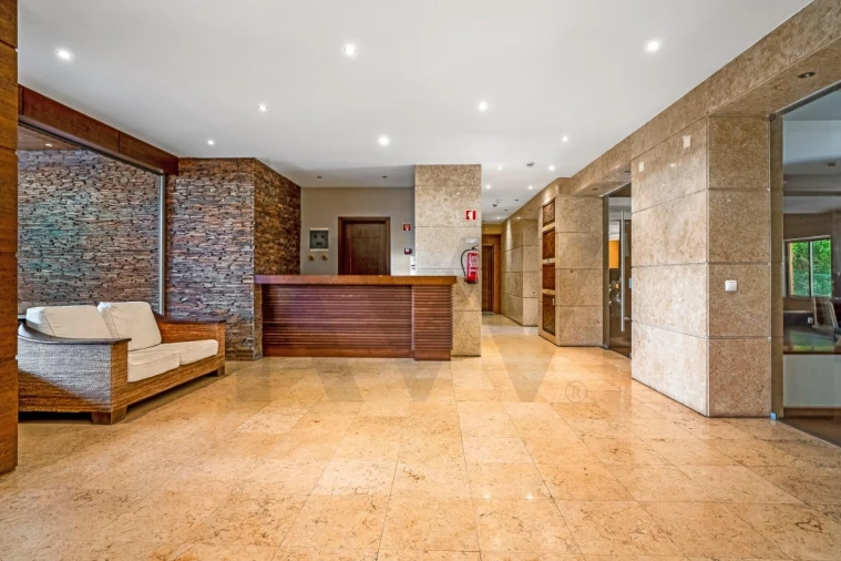 Apartamento T3 para Venda em Portimão Foto 25