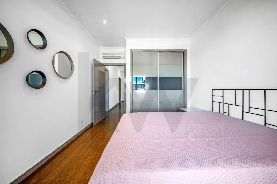 Apartamento T3 para Venda em Portimão Foto 10