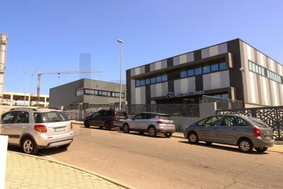 Armazém para Arrendamento férias em Portimão