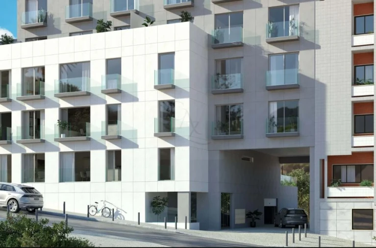 Apartamento T2 para Venda em Campolide Foto 27