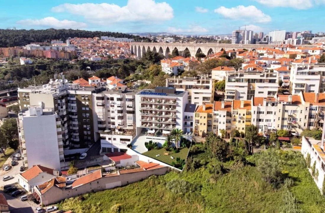 Apartamento T3 para Venda em Campolide Foto 29
