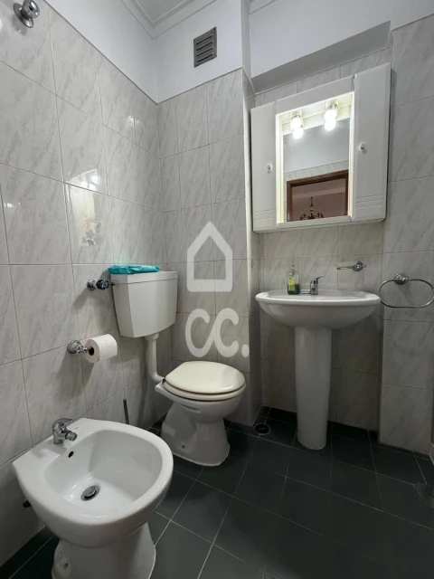 Apartamento T2 para Arrendamento em Loures