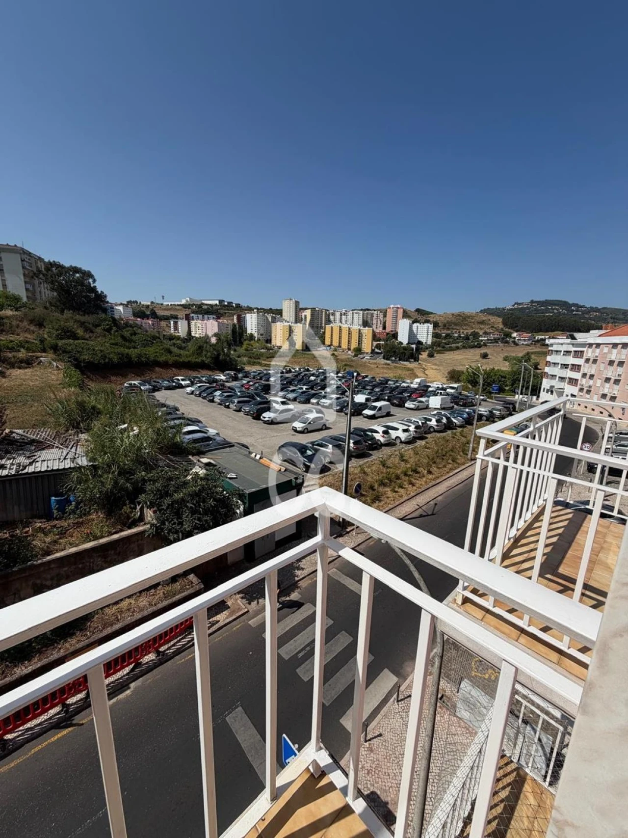Apartamento T2 para Arrendamento em Loures Foto 9