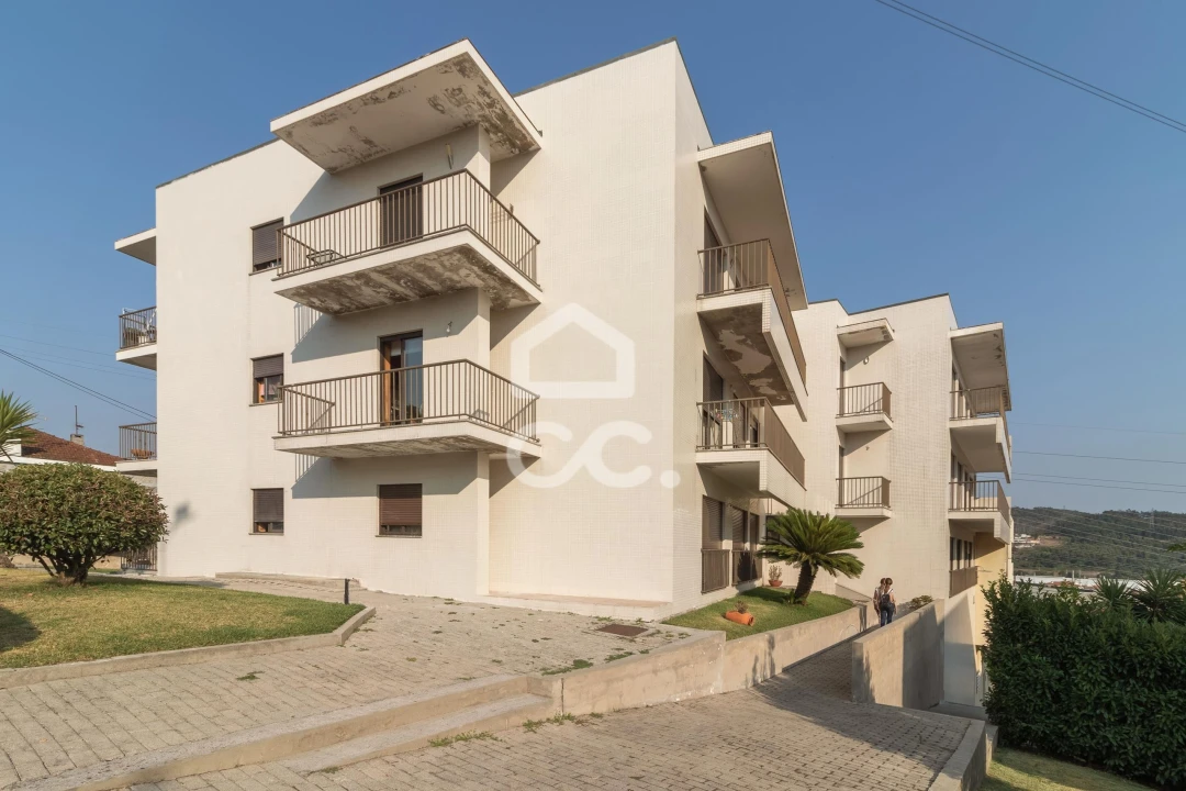 Apartamento T3 para Venda em Selho (São Jorge) Foto 24
