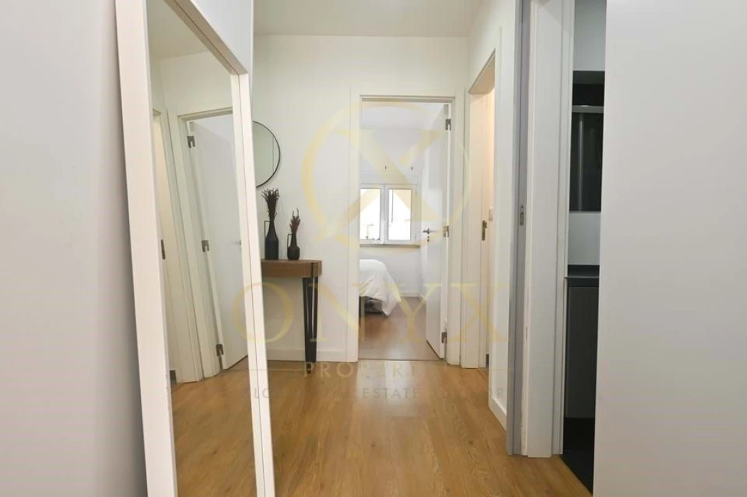 Apartamento T1 para Arrendamento em Arroios Foto 6