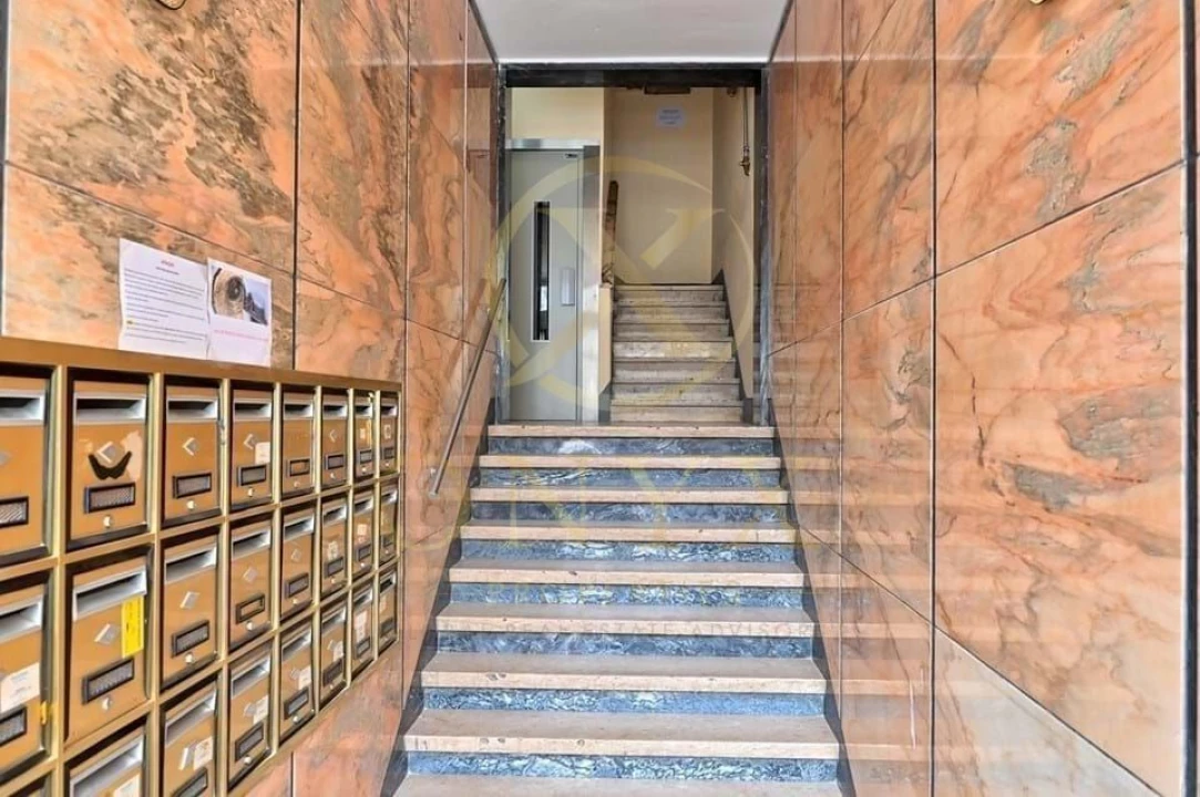 Apartamento T1 para Arrendamento em Arroios Foto 18