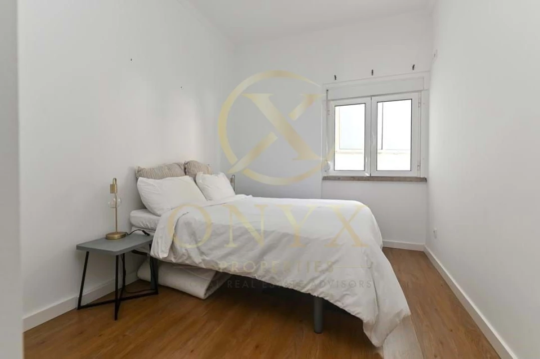 Apartamento T1 para Arrendamento em Arroios Foto 13