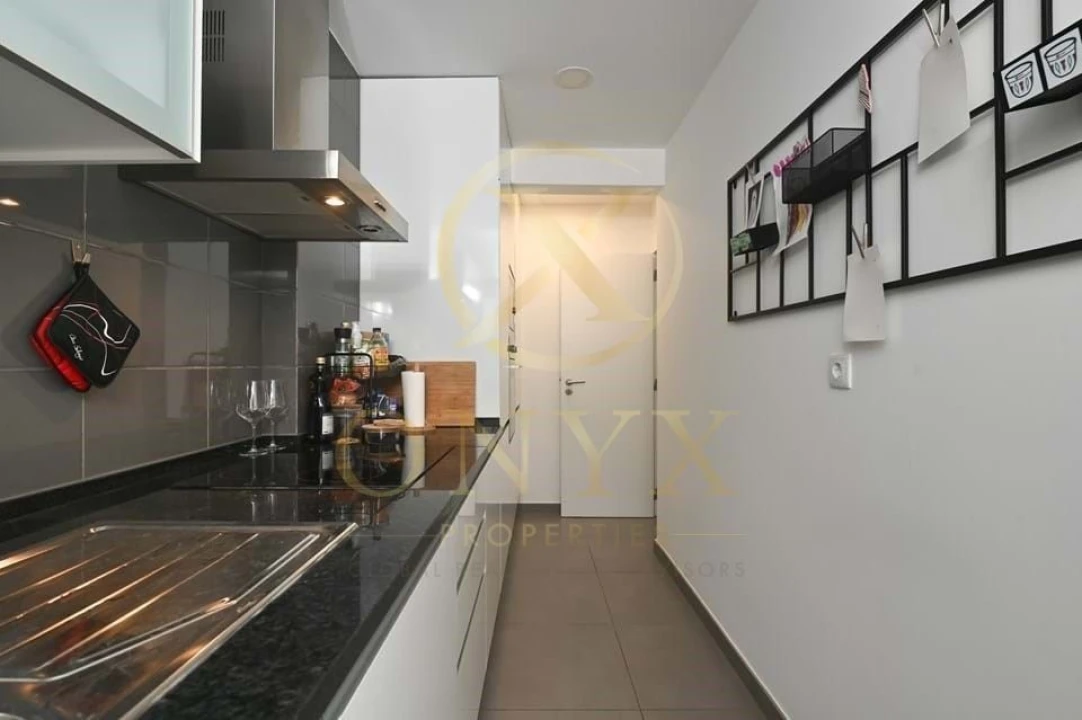 Apartamento T1 para Arrendamento em Arroios Foto 9