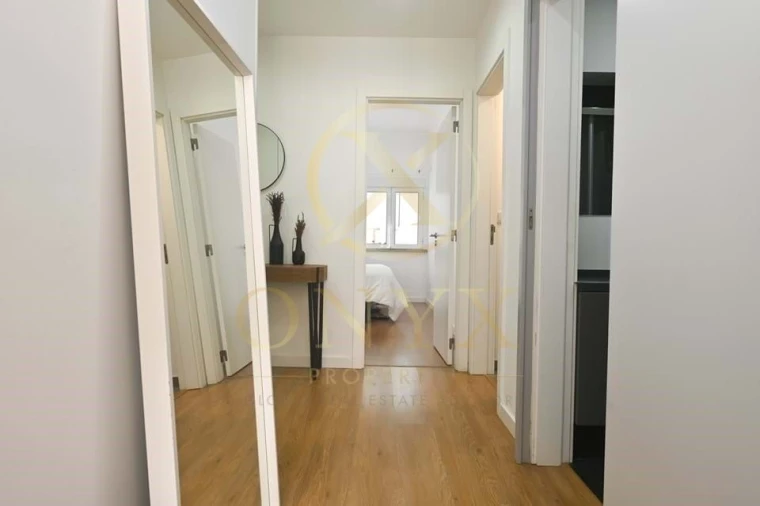 Apartamento T1 para Arrendamento em Arroios Foto 6