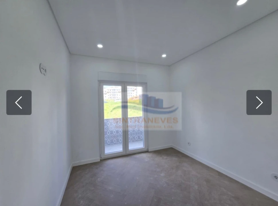 Apartamento T3 para Venda em Mina de Água Foto 9