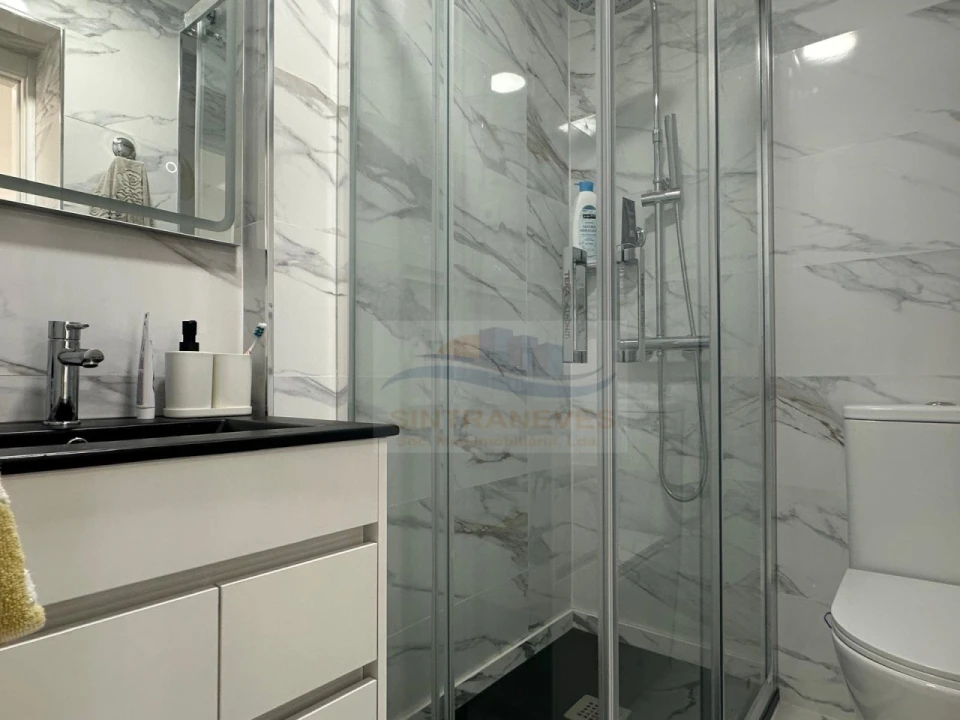 Apartamento T3 para Venda em Águas Livres Foto 20