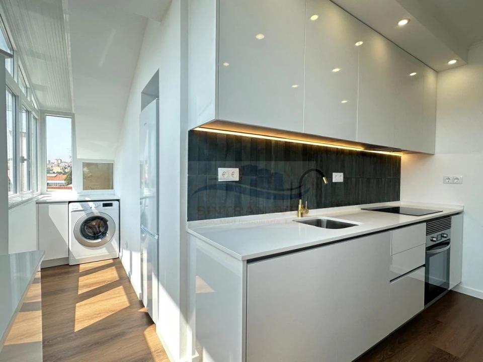 Apartamento T2 para Venda em Venteira Foto 11