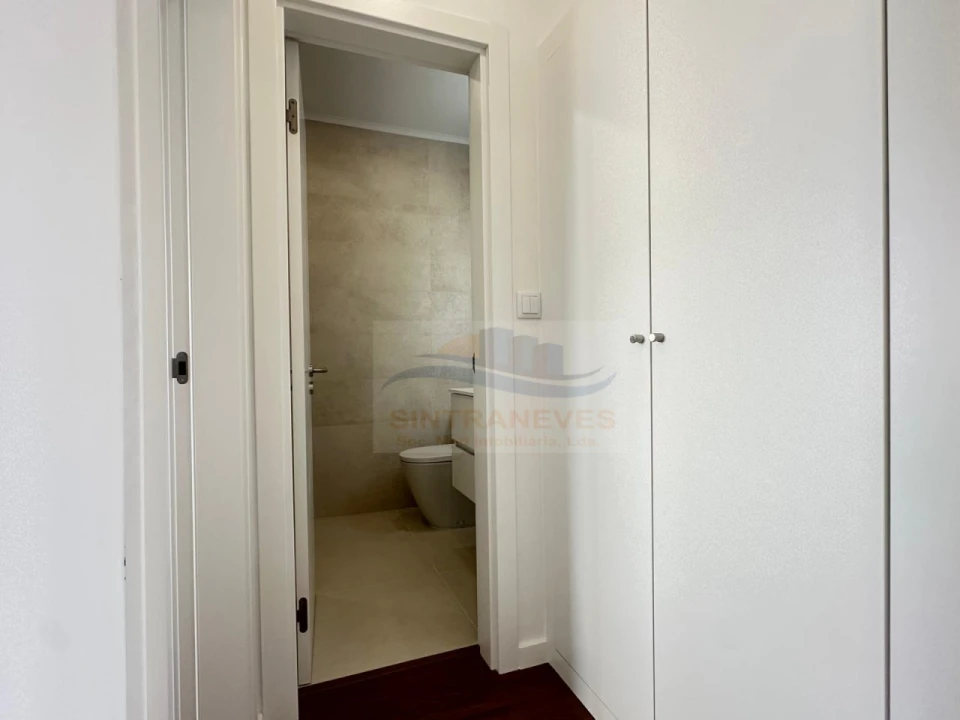 Apartamento T2 para Venda em Venteira Foto 23
