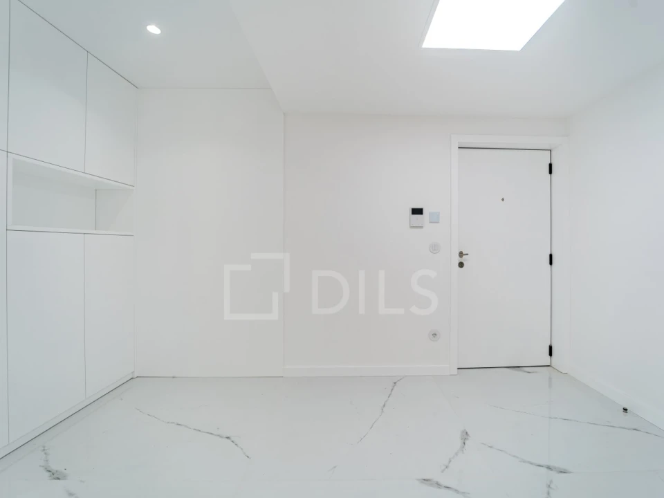 Apartamento T3 para Venda em Lordelo do Ouro e Massarelos Foto 21