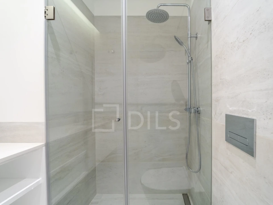 Apartamento T3 para Venda em Lordelo do Ouro e Massarelos Foto 35