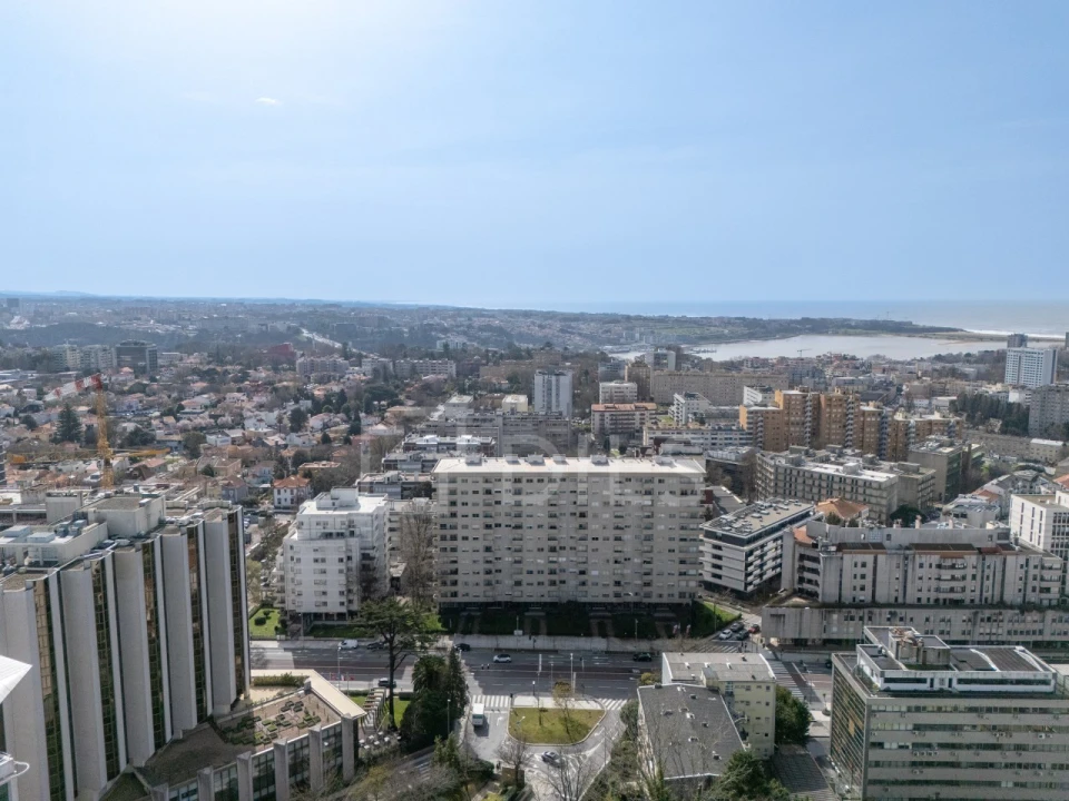 Apartamento T3 para Venda em Lordelo do Ouro e Massarelos Foto 39
