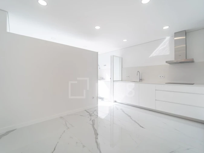 Apartamento T3 para Venda em Lordelo do Ouro e Massarelos Foto 4