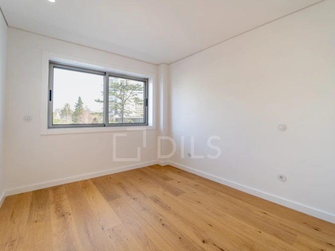 Apartamento T3 para Venda em Lordelo do Ouro e Massarelos Foto 6