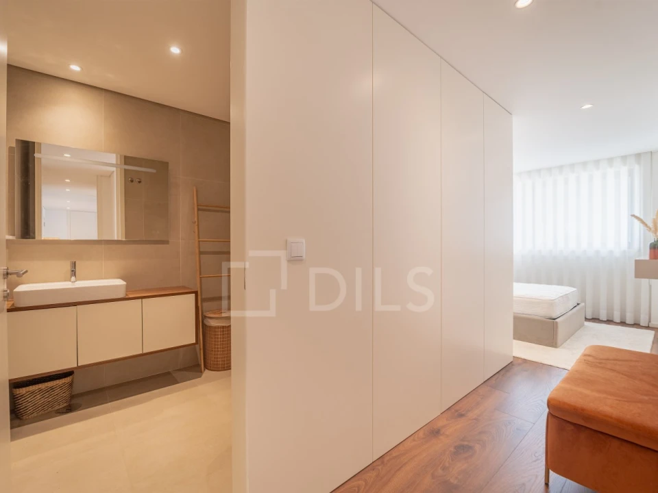 Apartamento T2 para Venda em Mafamude e Vilar do Paraíso Foto 5