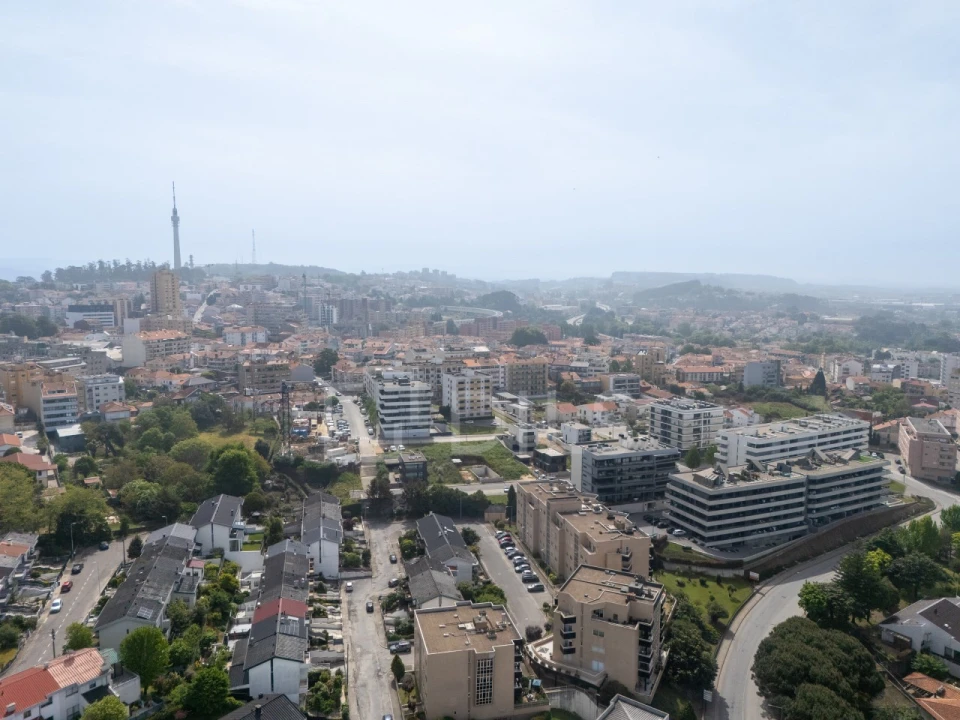 Apartamento T2 para Venda em Mafamude e Vilar do Paraíso Foto 37