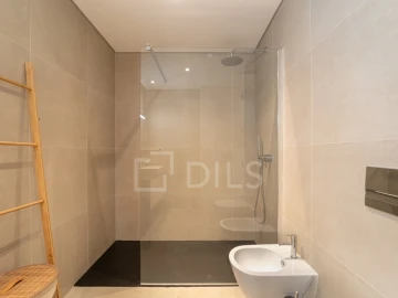 Apartamento T2 para Venda em Mafamude e Vilar do Paraíso