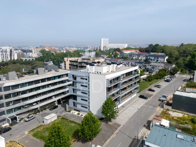 Apartamento T2 para Venda em Mafamude e Vilar do Paraíso Foto 32