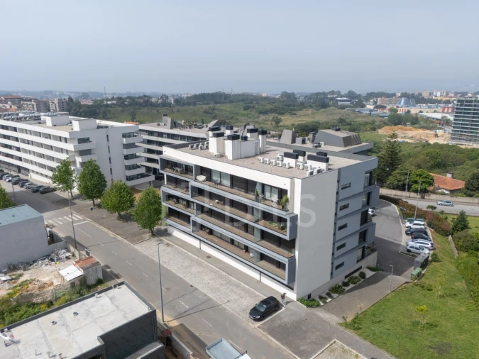 Apartamento T2 para Venda em Mafamude e Vilar do Paraíso Foto 34