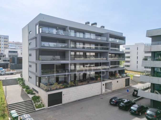 Apartamento T2 para Venda em Mafamude e Vilar do Paraíso Foto 39