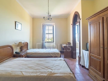 Quinta T14 para Venda em Santar e Moreira