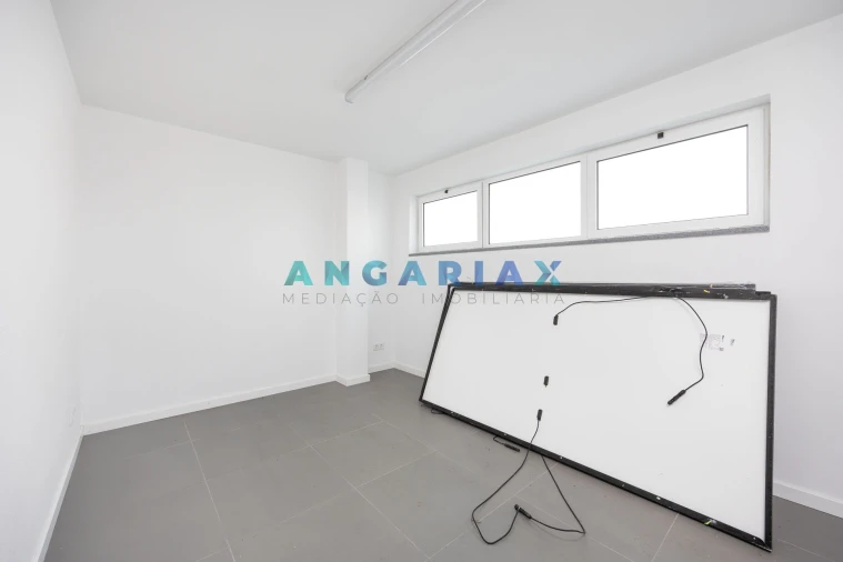 Apartamento T2 para Venda em Nazare Foto 21