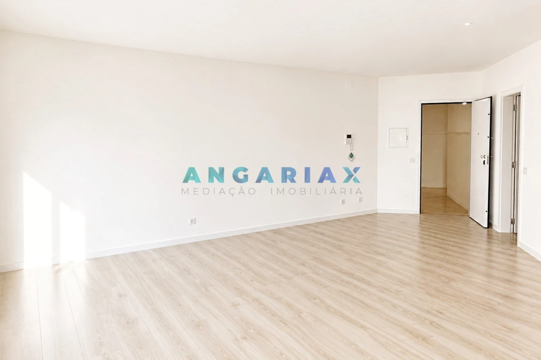 Apartamento T0 para Venda em Buarcos Foto 5