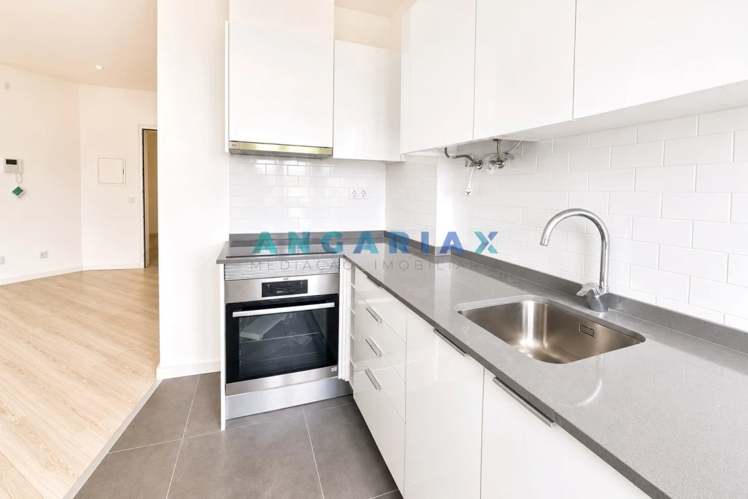 Apartamento T0 para Venda em Buarcos Foto 7