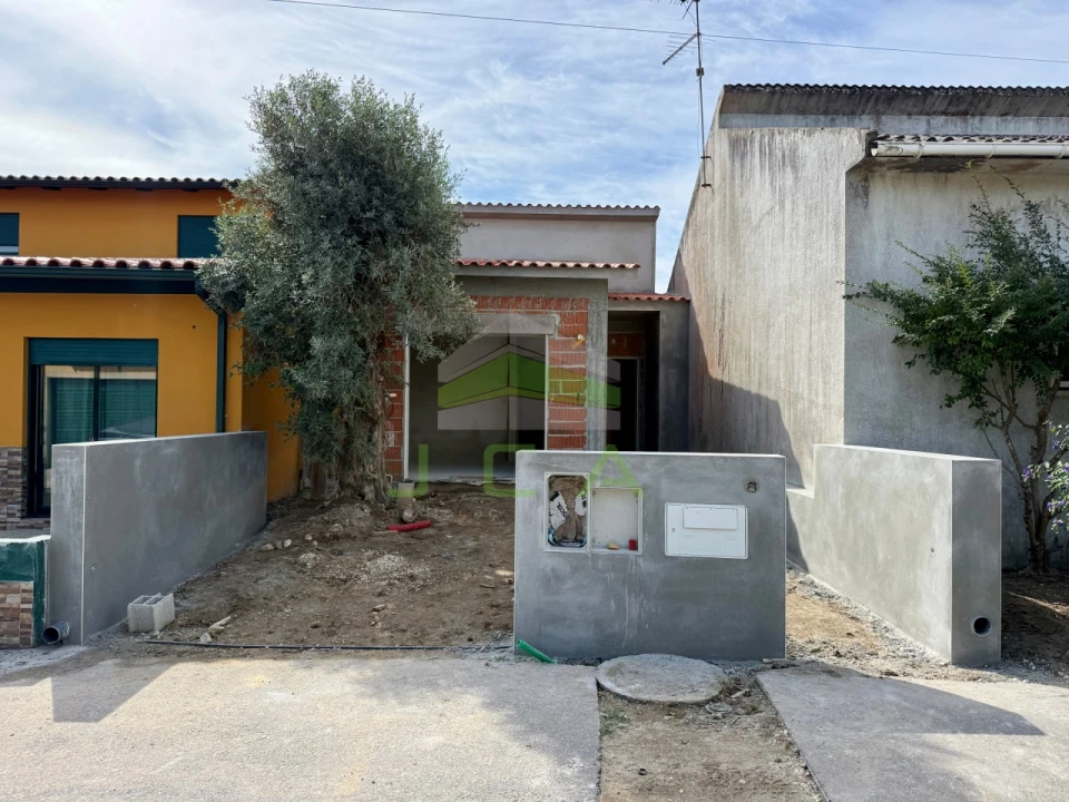 Moradia T2 para Venda em Maceira Foto 12