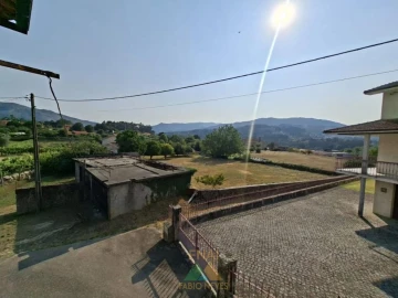 Moradia T2 para Venda em Aboim das Choças