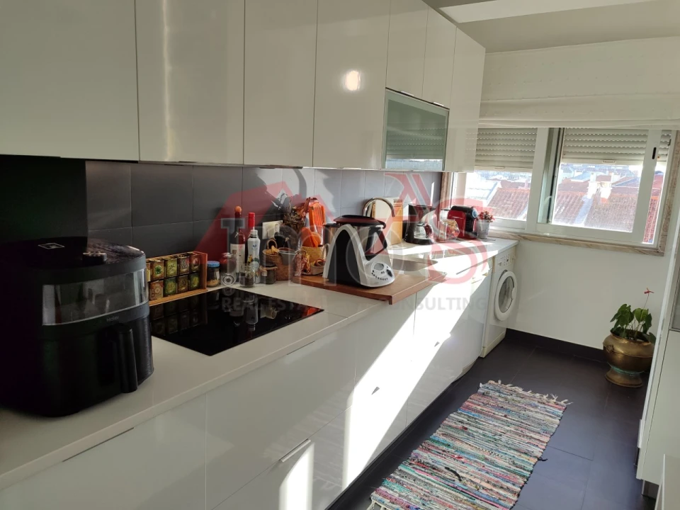 Apartamento T3 para Venda em Queluz e Belas Foto 10