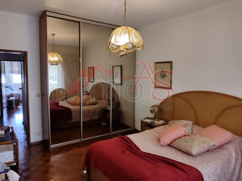 Apartamento T3 para Venda em Queluz e Belas Foto 22