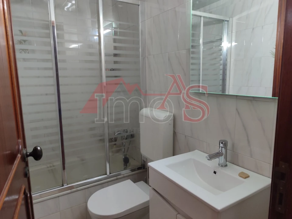 Apartamento T3 para Venda em Queluz e Belas Foto 18