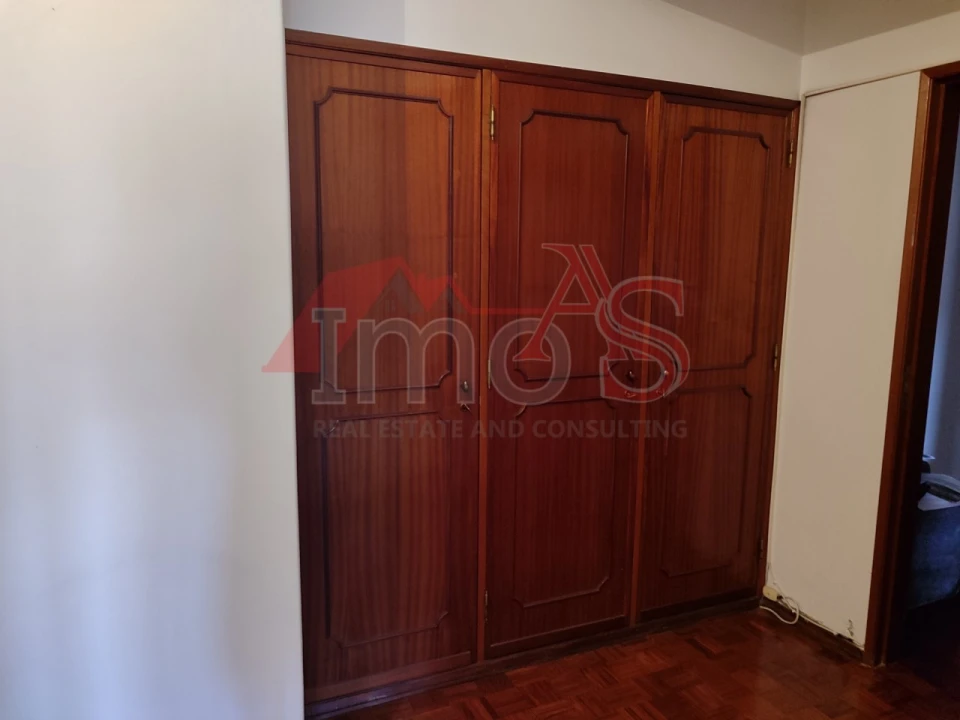 Apartamento T3 para Venda em Queluz e Belas Foto 27