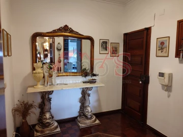 Apartamento T3 para Venda em Queluz e Belas