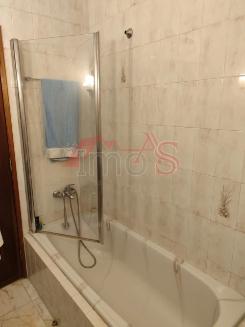 Apartamento T3 para Venda em Queluz e Belas