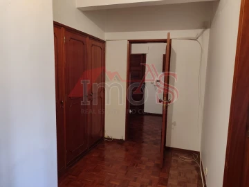 Apartamento T3 para Venda em Queluz e Belas