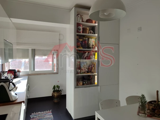 Apartamento T3 para Venda em Queluz e Belas Foto 12