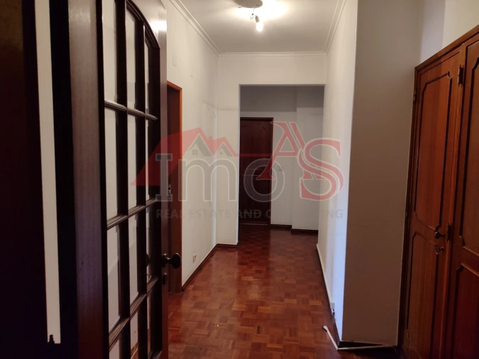 Apartamento T3 para Venda em Queluz e Belas Foto 26