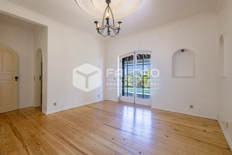 Quinta T5 para Venda em Povoa da Isenta Foto 58