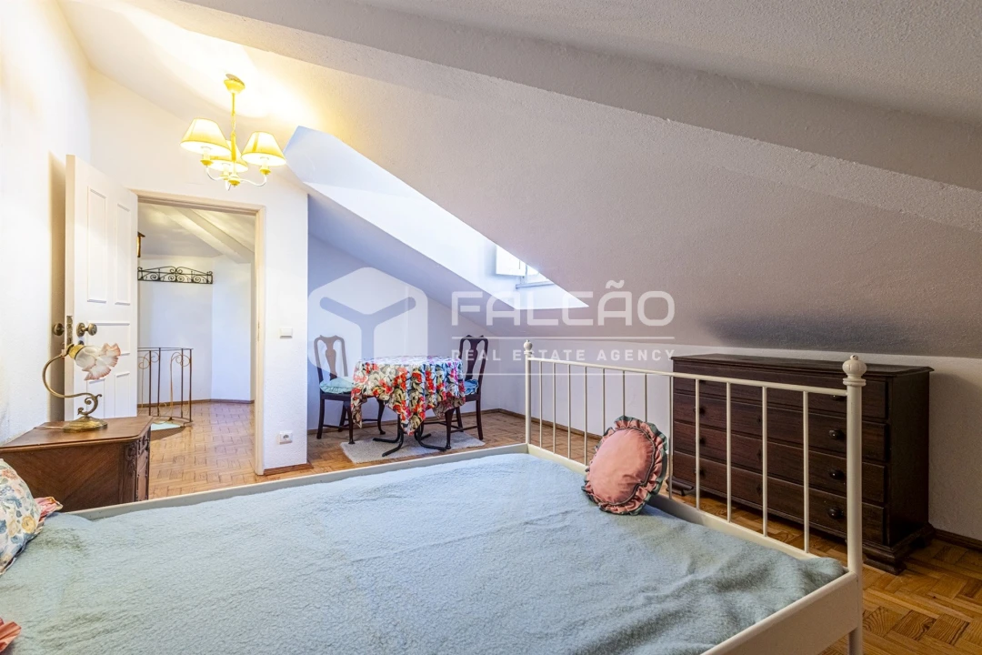 Quinta T5 para Venda em Povoa da Isenta Foto 20