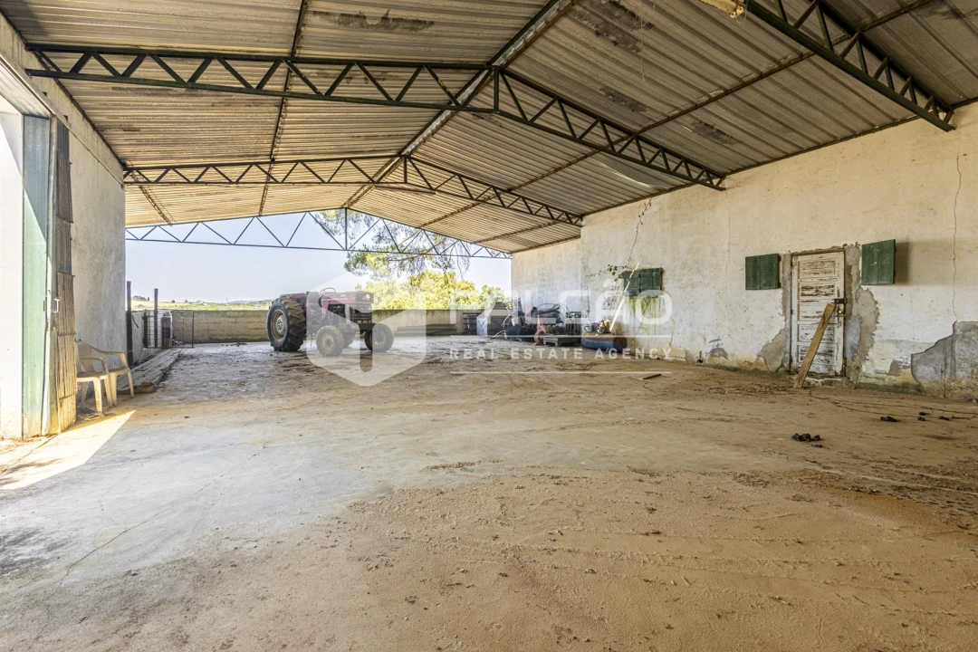 Quinta T5 para Venda em Povoa da Isenta Foto 87