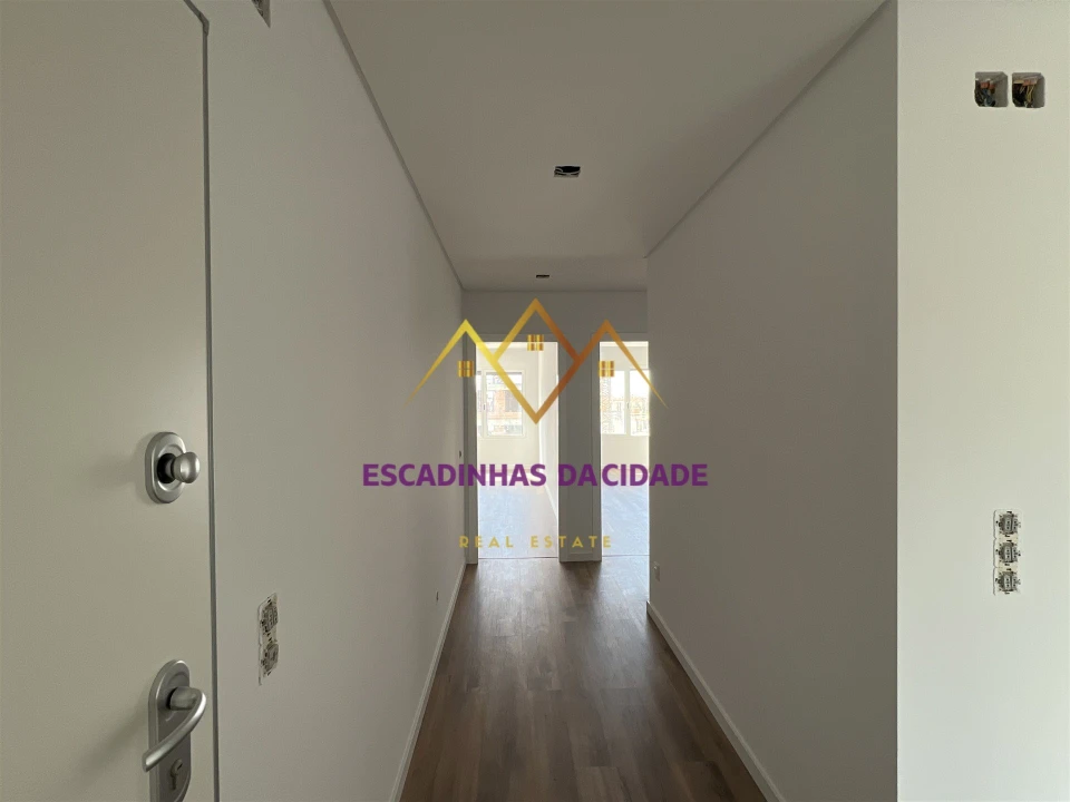 Apartamento T5 para Venda em Montijo e Afonsoeiro Foto 7