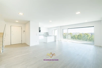 Apartamento T5 para Venda em Montijo e Afonsoeiro